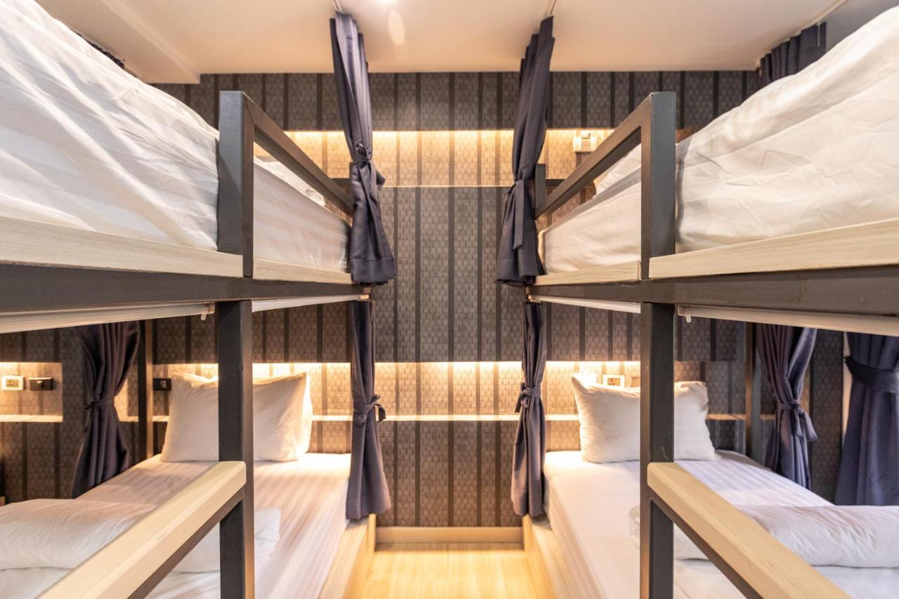 Baan Kun Mhor Hostel บ้านคุณหมอโฮสเทล 방콕 외부 사진